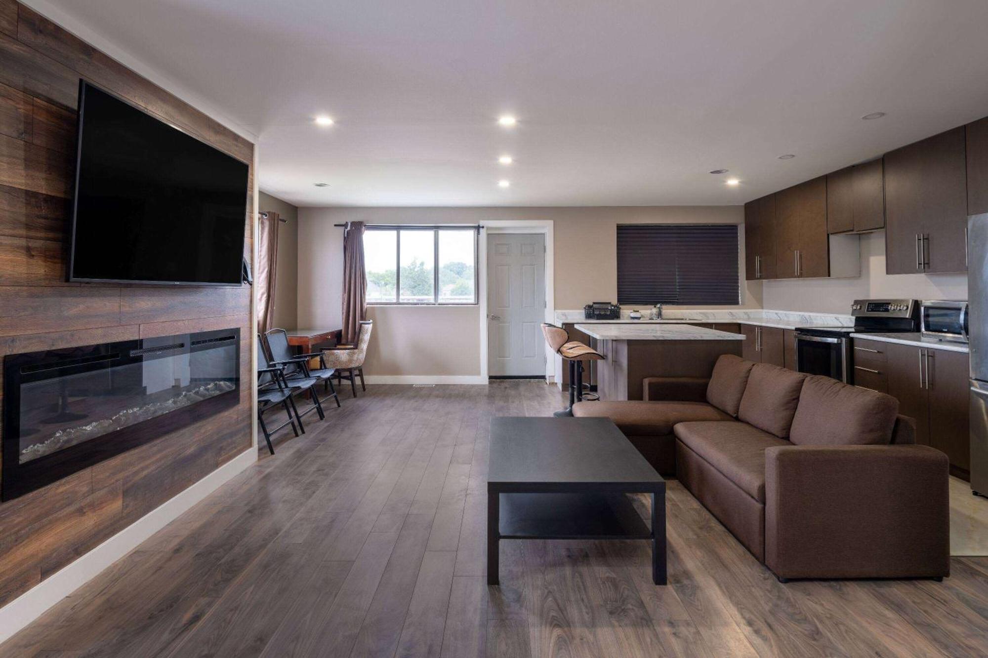 Super 8 By Wyndham Niagara Falls On Buitenkant foto