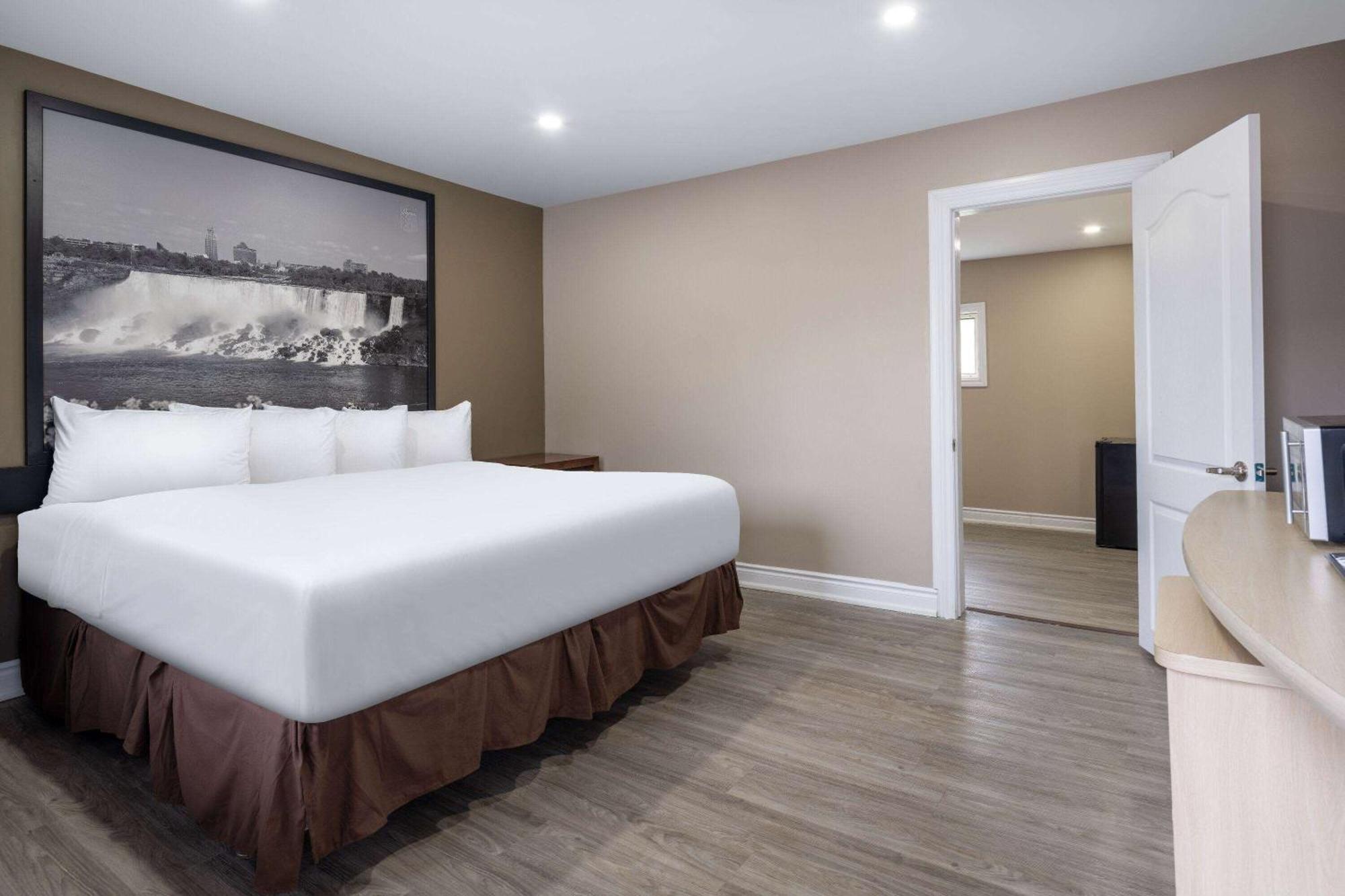 Super 8 By Wyndham Niagara Falls On Buitenkant foto