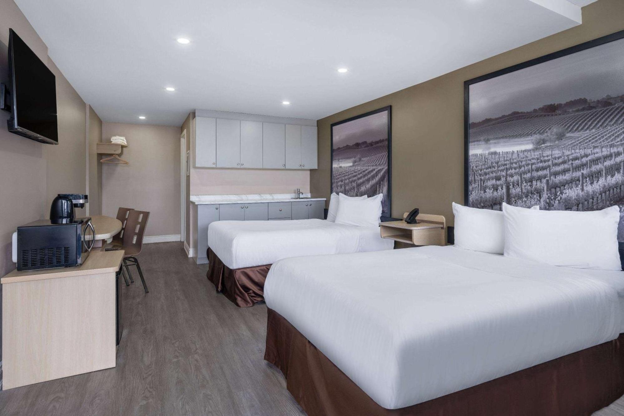 Super 8 By Wyndham Niagara Falls On Buitenkant foto
